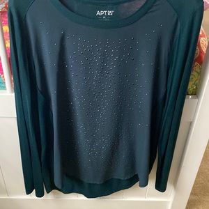 Apt.9 long sleeve blouse. Size PL. Like new.